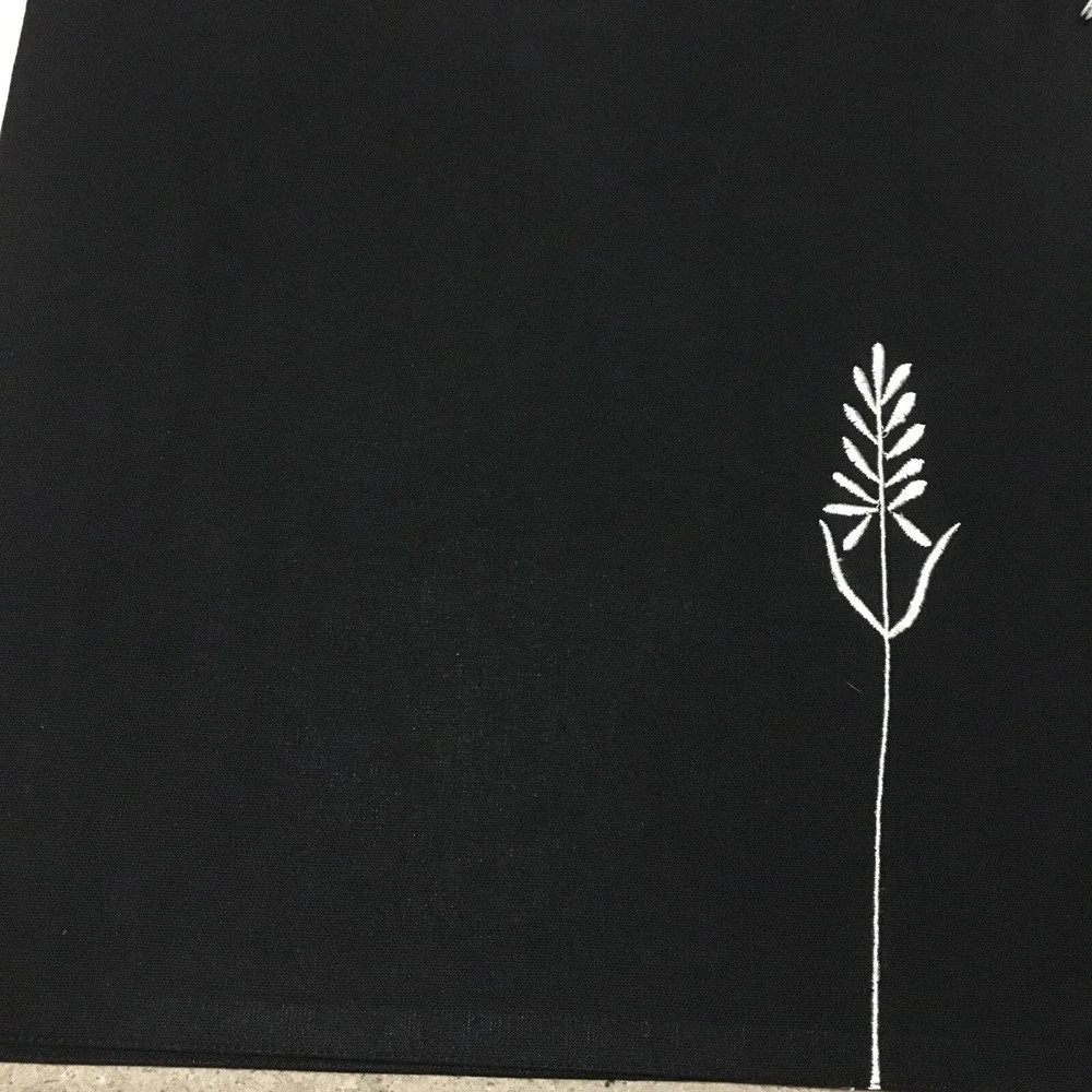 Embroidered 4 Black and White Cloth Color Block Placemats 19 inches  X 13 inches